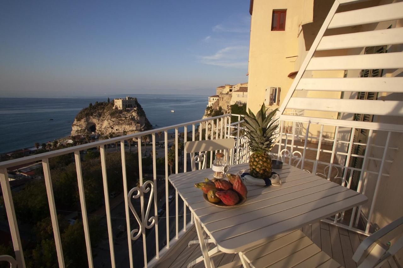 Le Tolde Del Corallone Tropea Eksteriør bilde